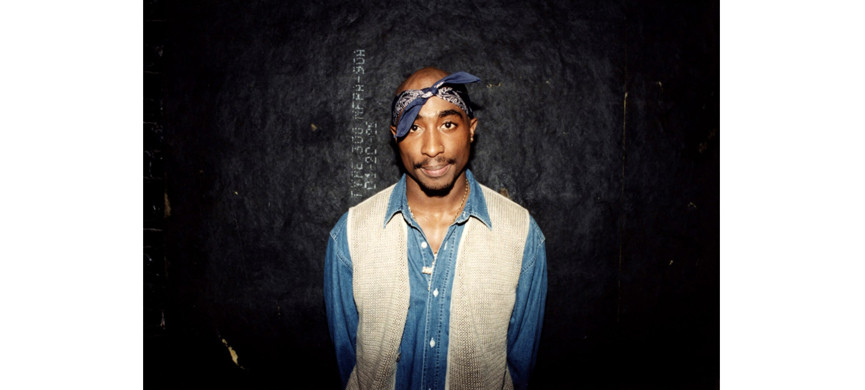 Песни Тупака покоряли чарты