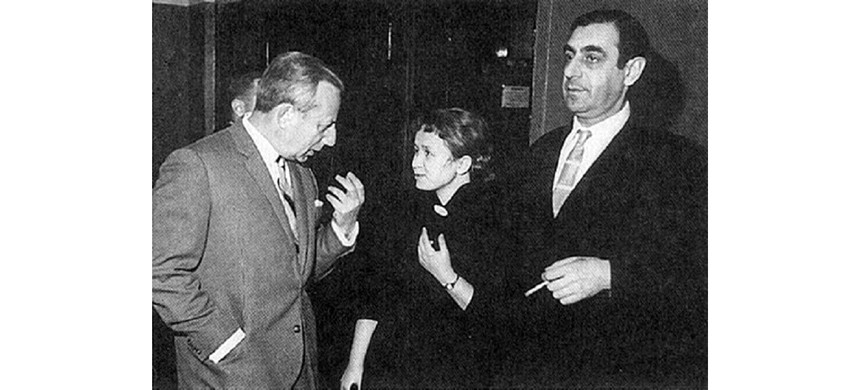 Цфасман (слева) с Пахмутовой и Островским