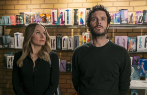 <p>Nobody Wants This. (L to R) Kristen Bell as Joanne, Adam Brody as Noah in episode 106 of Nobody Wants This. Cr. Adam Rose/Netflix © 2024</p>