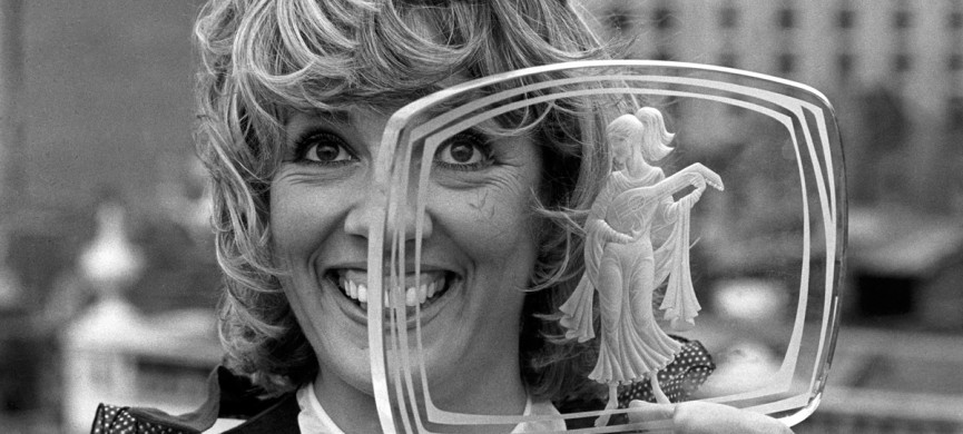 <p>That's Life presenter Esther Rantzen with her award for Female Personality of the Year award, which she received from the Royal Television Society.</p>