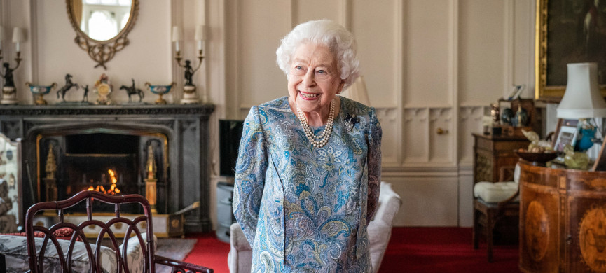 <p>WINDSOR, ENGLAND - APRIL 28: Queen Elizabeth II attends an audience with the President of Switzerland Ignazio Cassis (Not pictured) at Windsor Castle on April 28, 2022 in Windsor, England. (Photo by Dominic Lipinski - WPA Pool/Getty Images) *** BESTPIX ***</p>